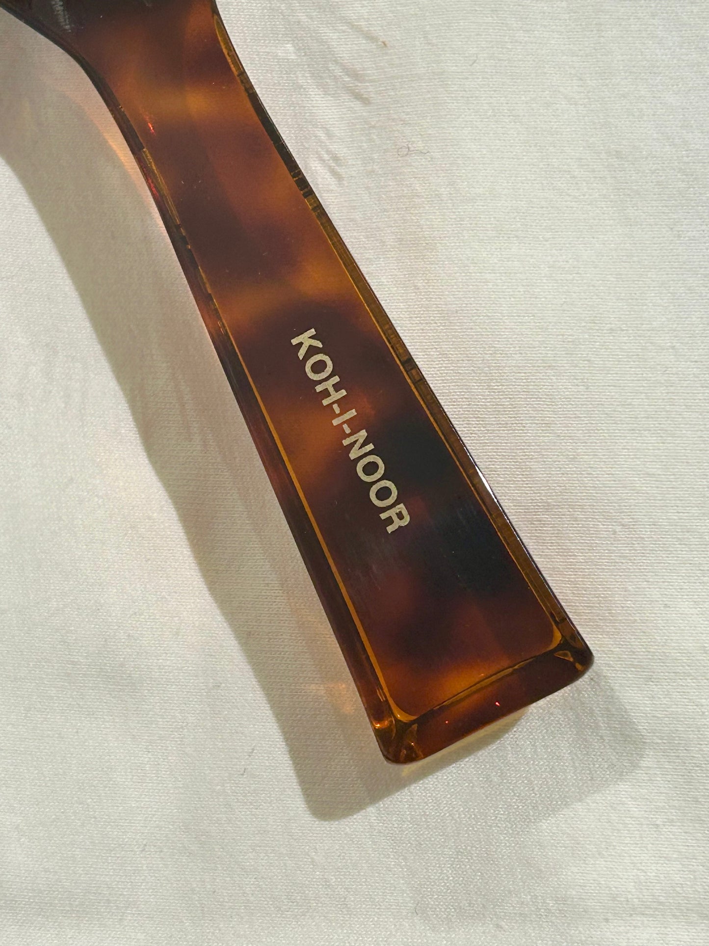 Jaspe hair brush with pig bristles