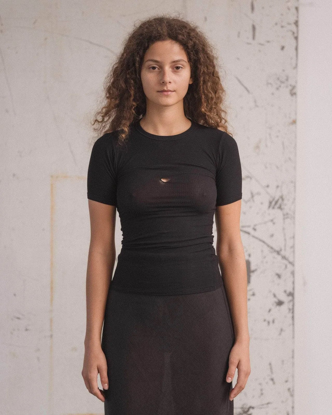 Heart short sleeve top in black