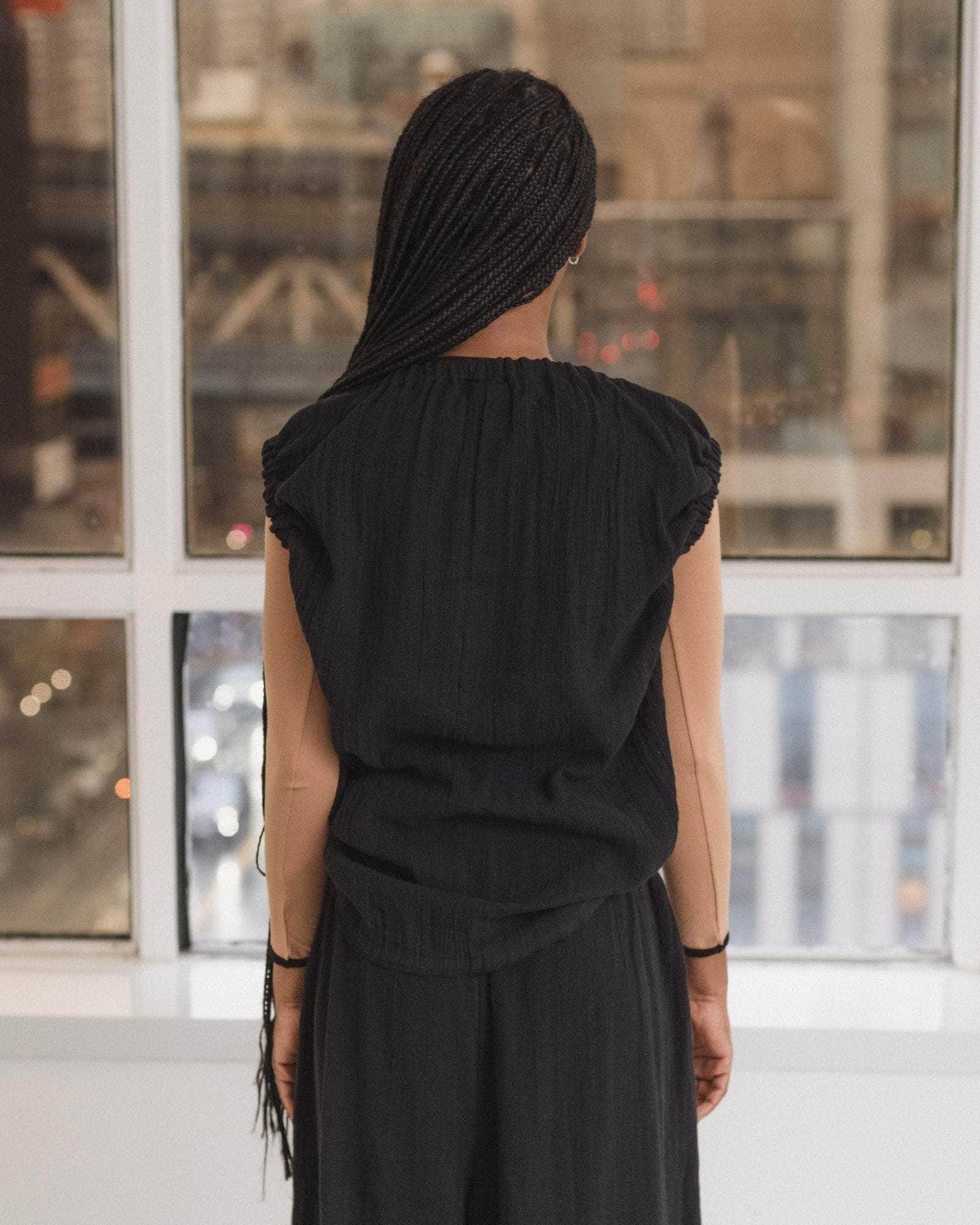 Mia top in black linen