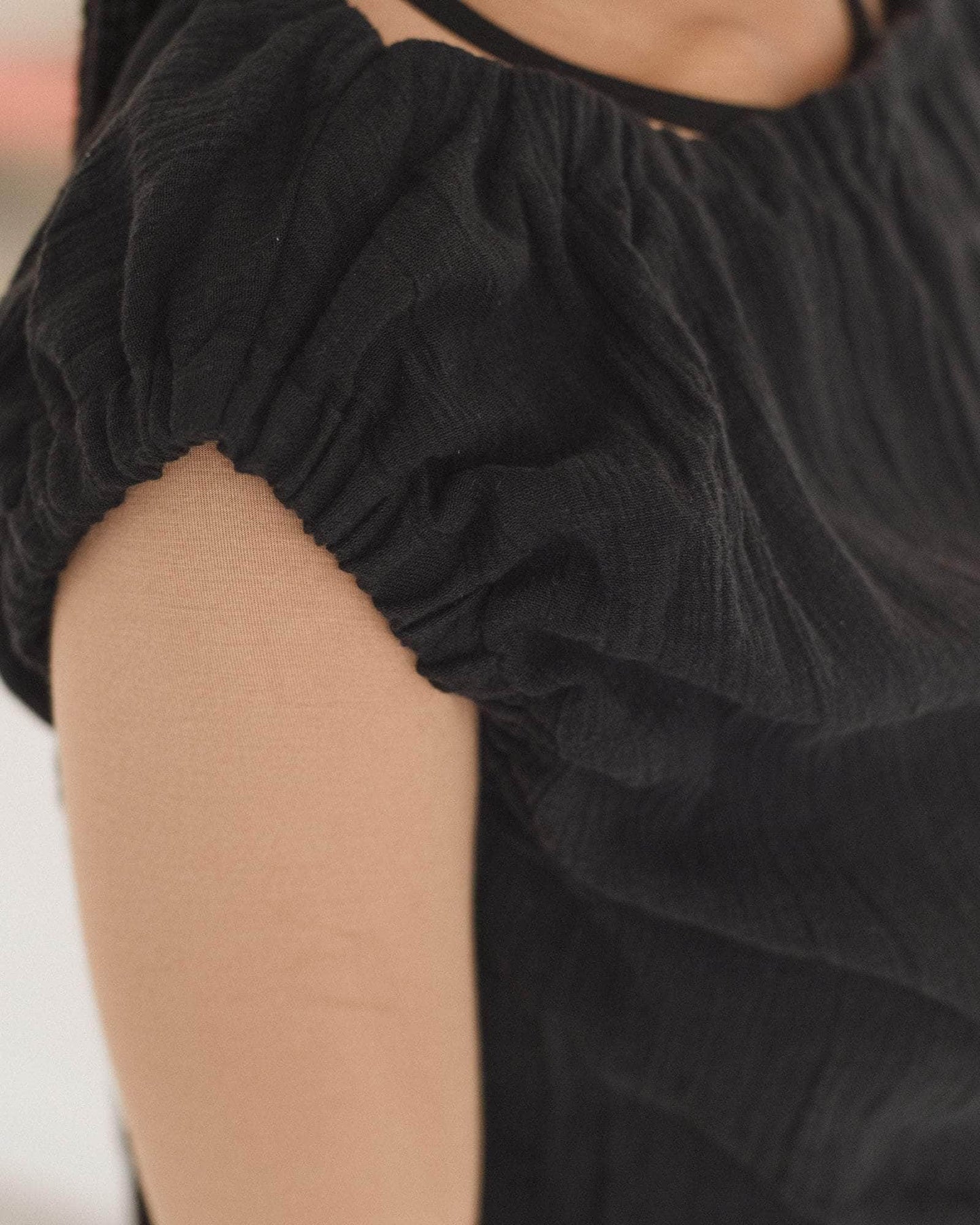 Mia top in black linen