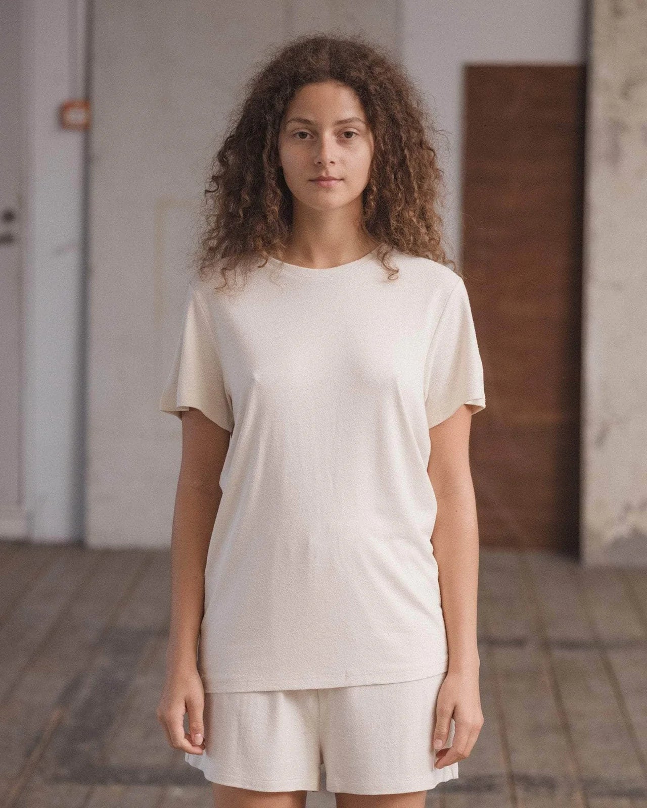 Silk tee in undyed