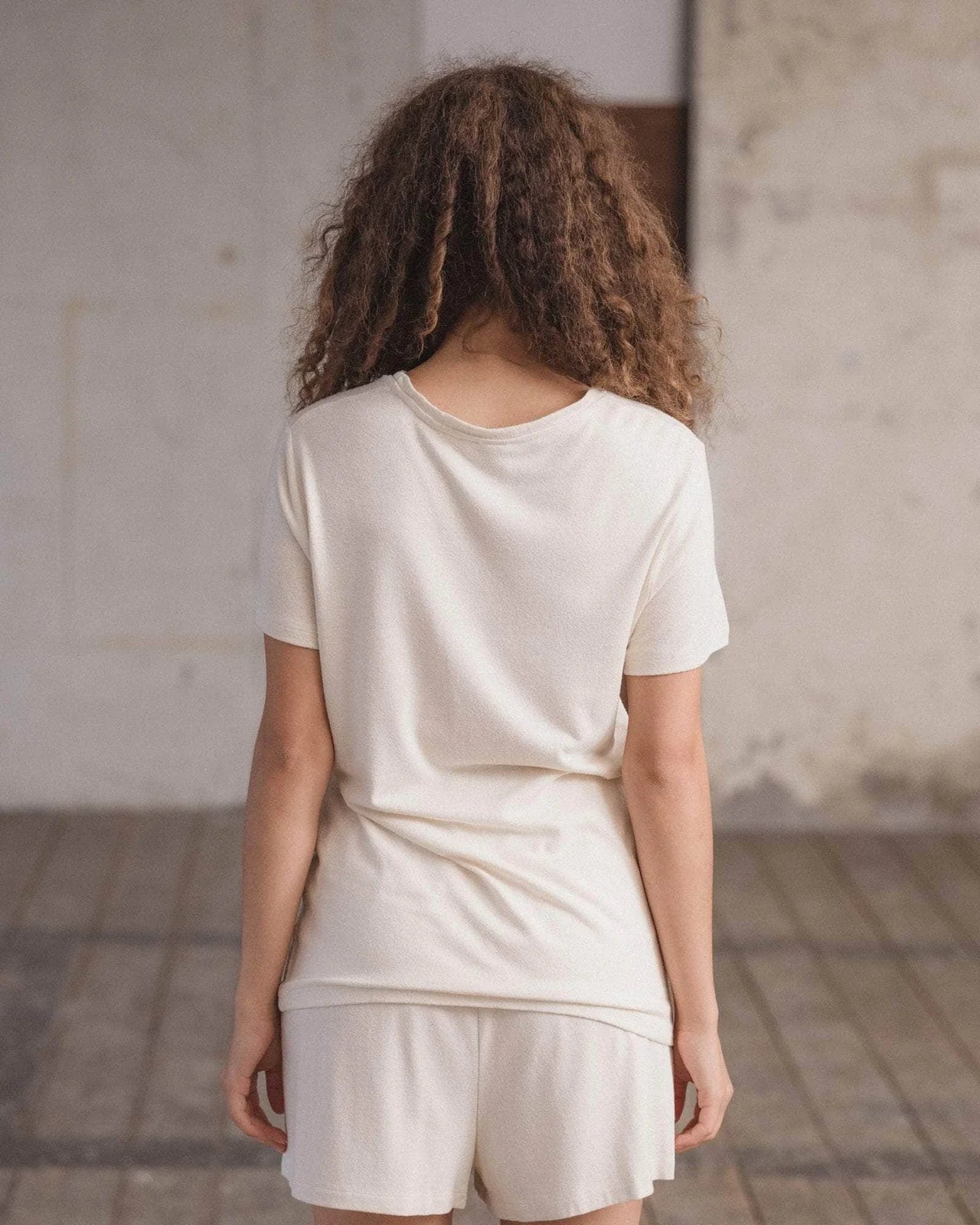 Silk tee in undyed