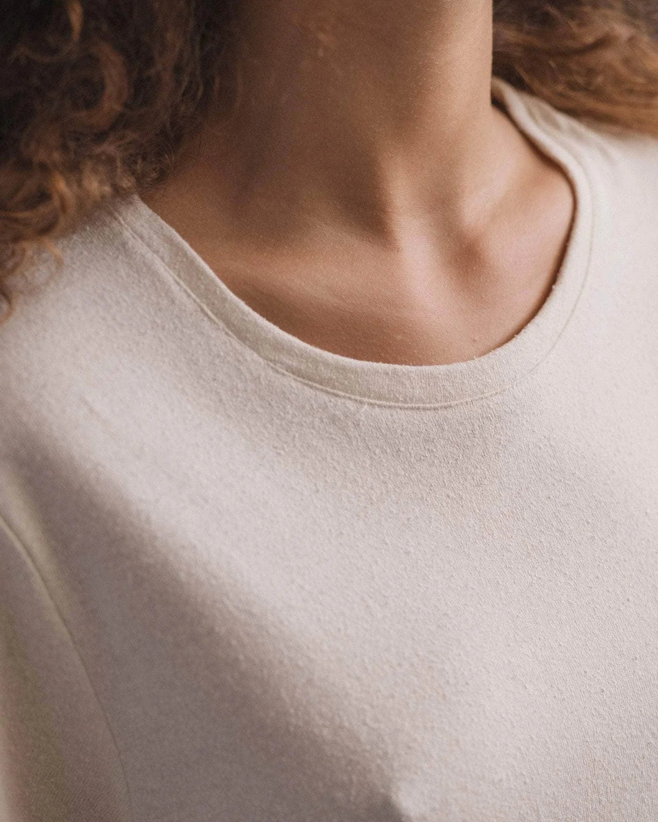 Silk tee in undyed