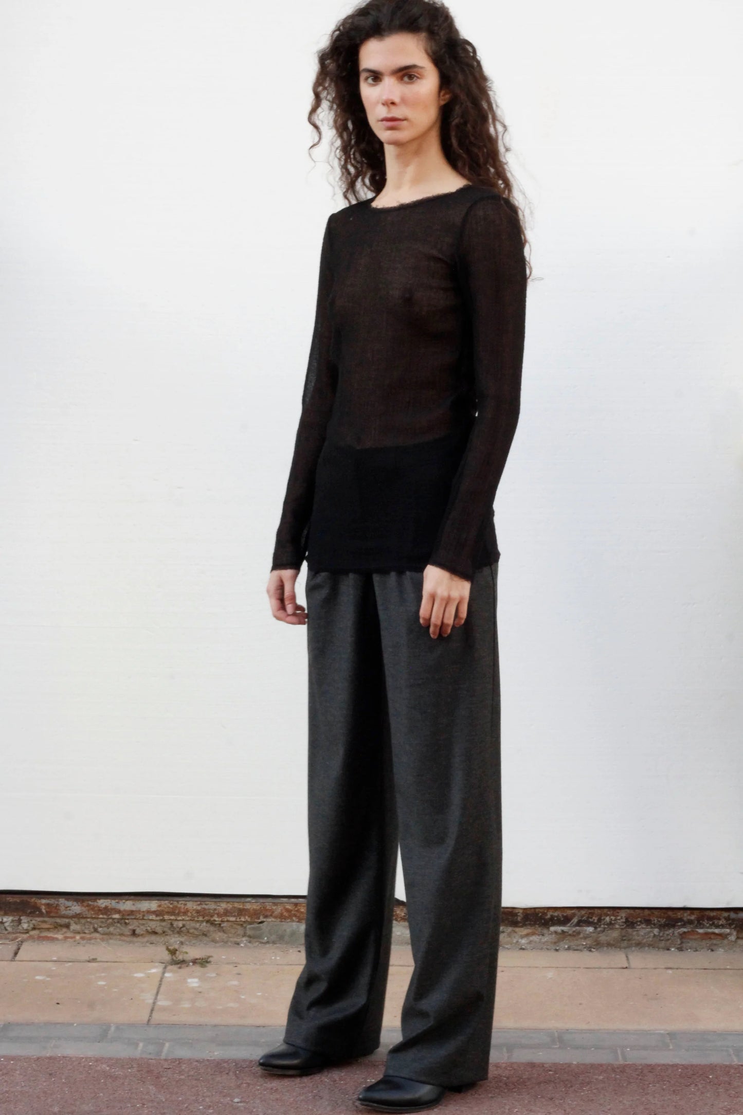 Sky top in black