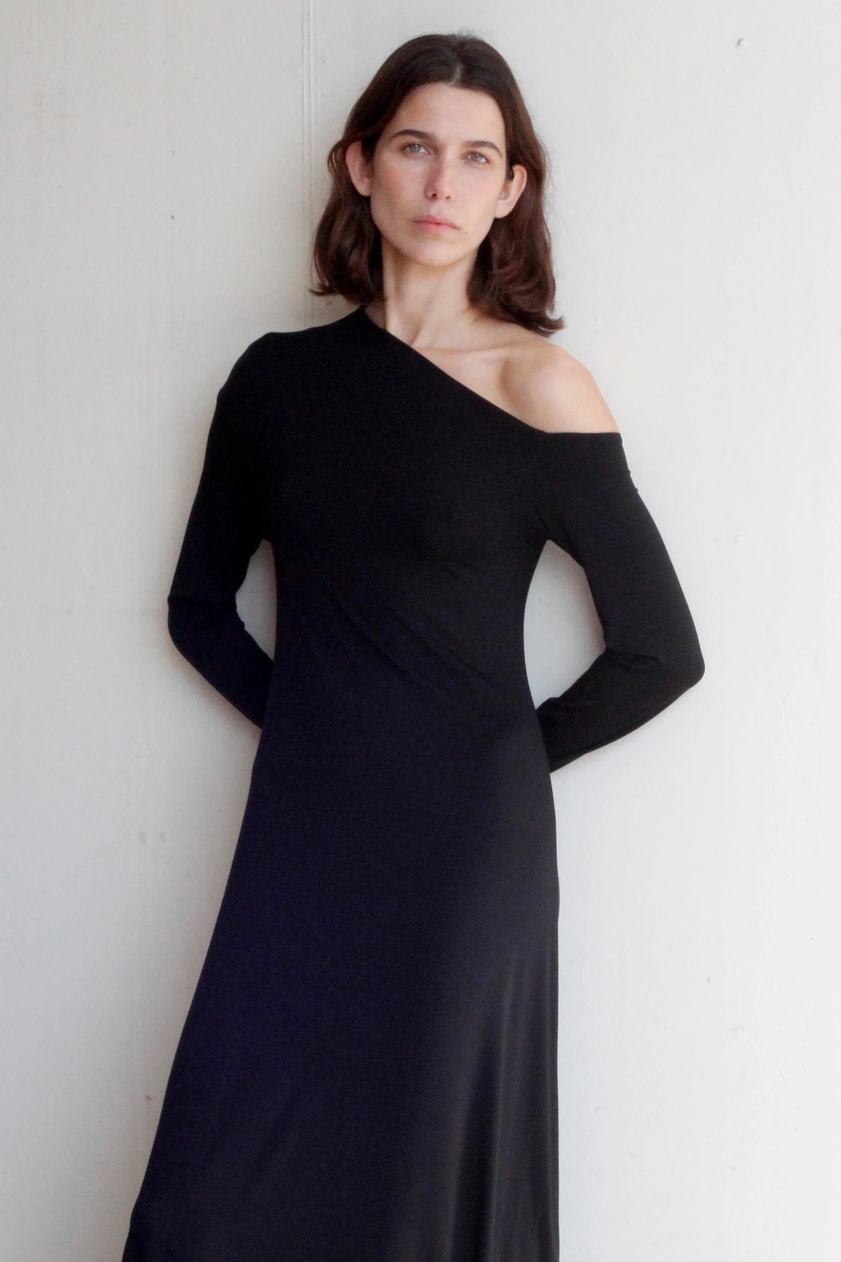 Suzanne dress in black