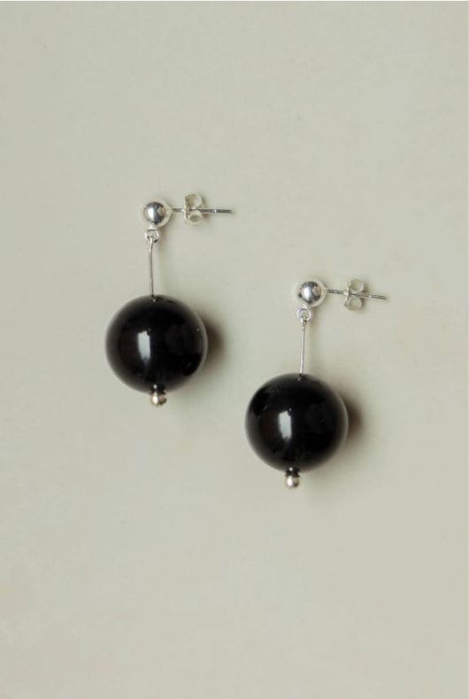 No. 24 Ventiquattro earrings silver onyx