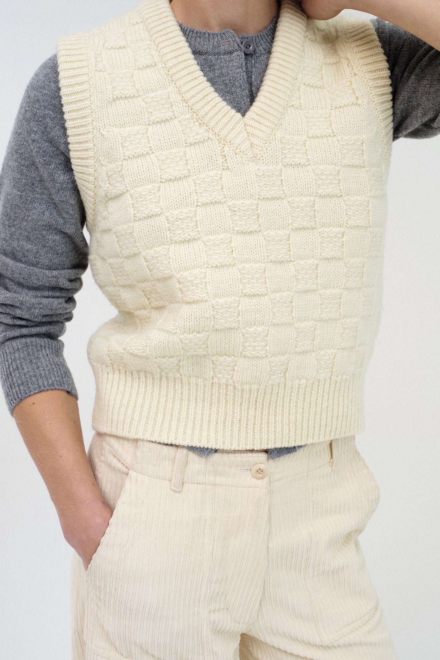 Chess wool vest in ivory