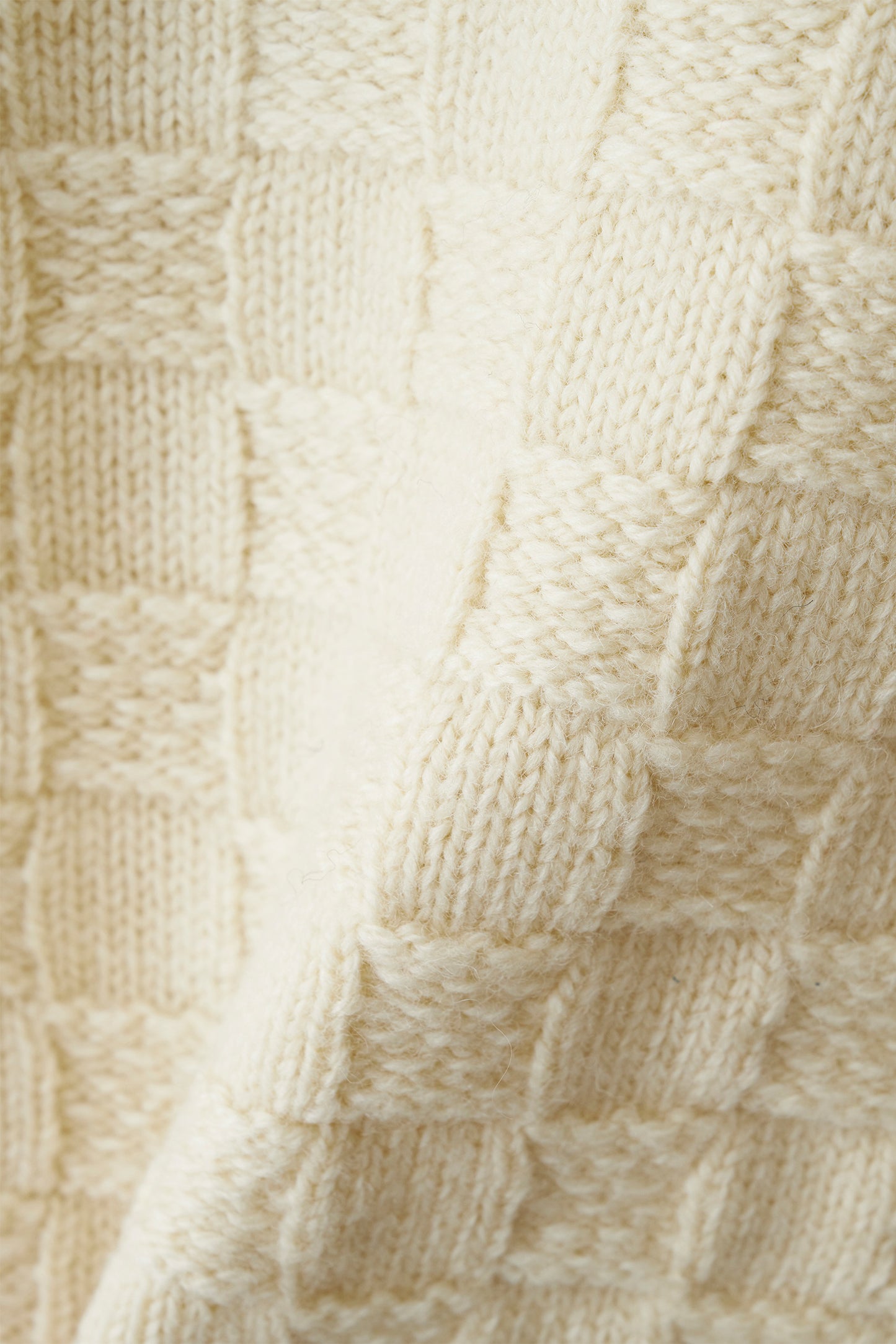 Chess wool vest in ivory