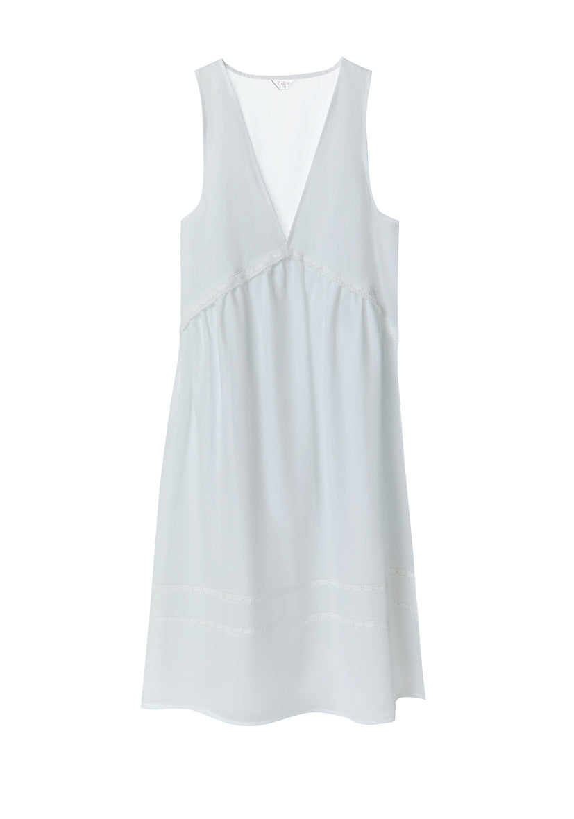 Noa dress in white