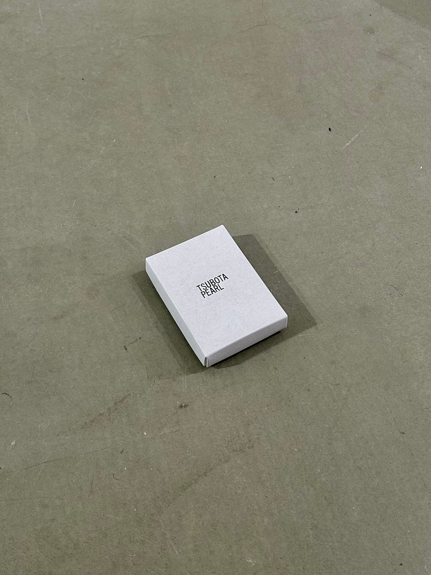 Queue stick roller in silver