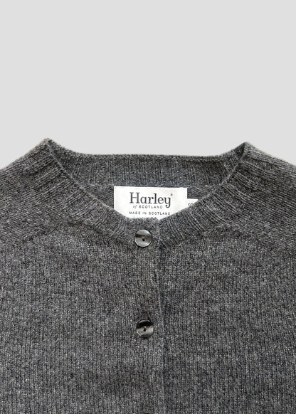 Fitted cardigan in derby grey