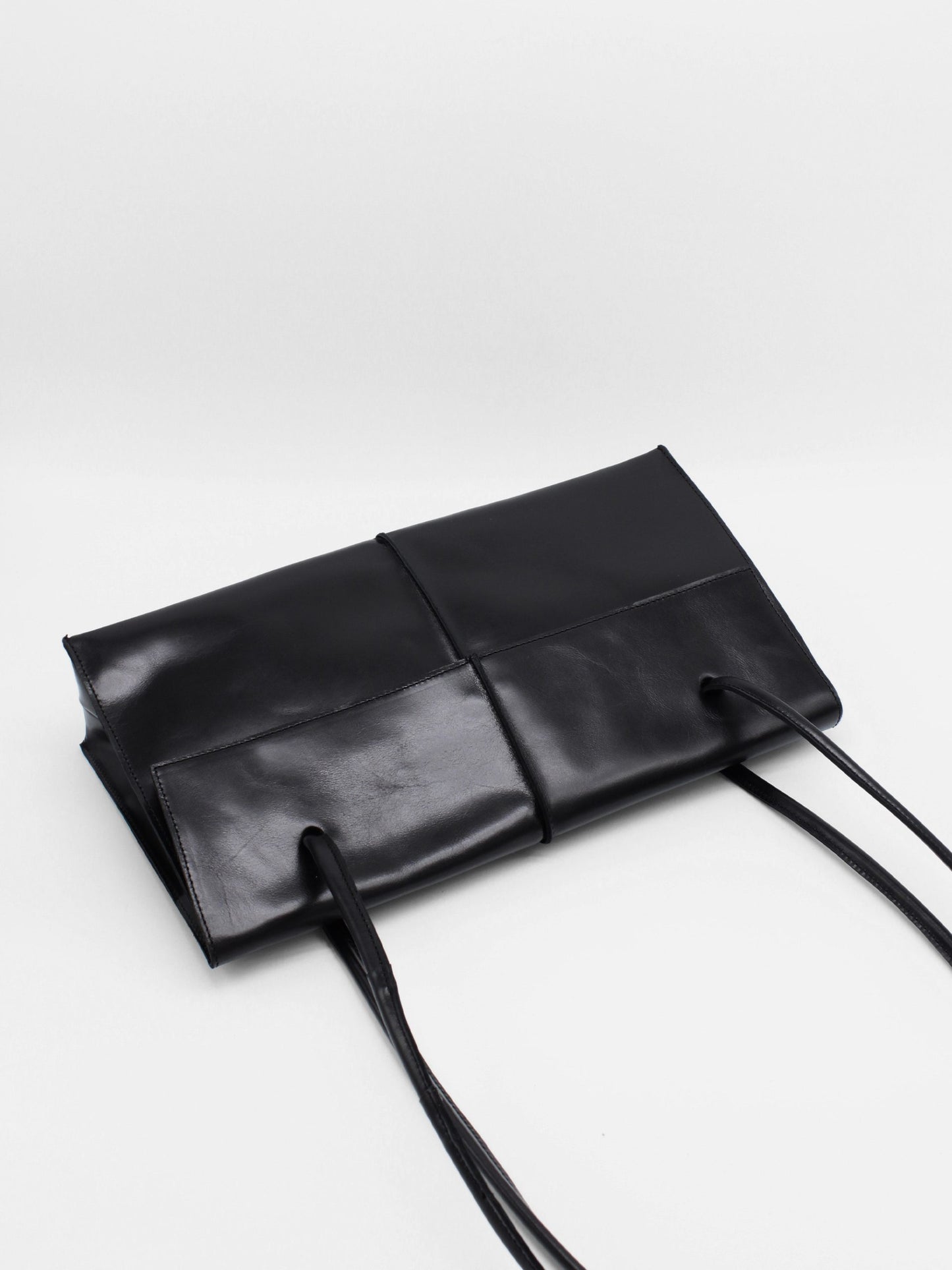Pascal bag in black