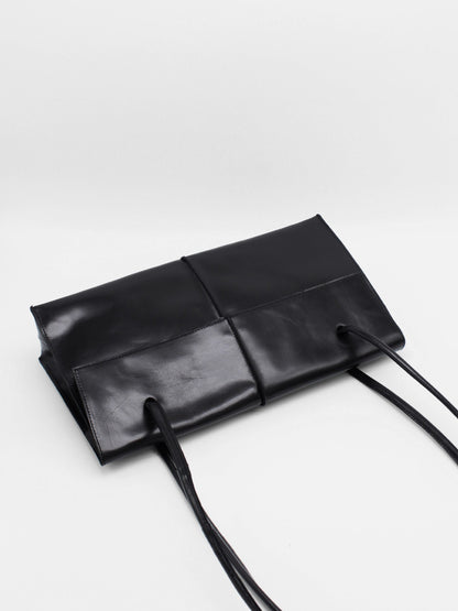 Pascal bag in black