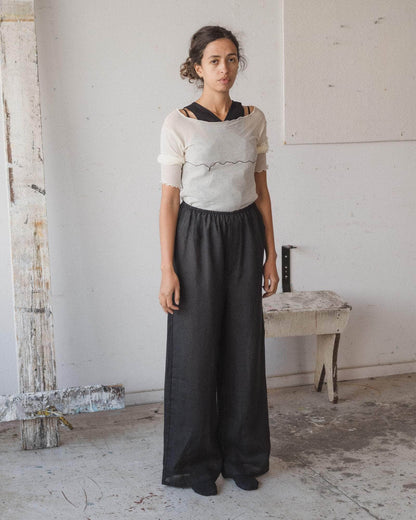 Stoa pants in black linen