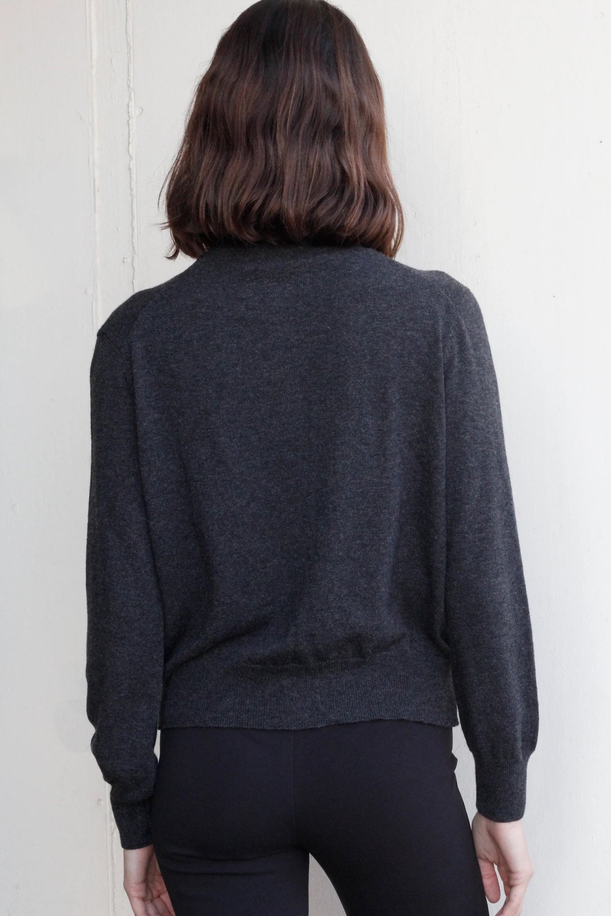 Abstract jumper