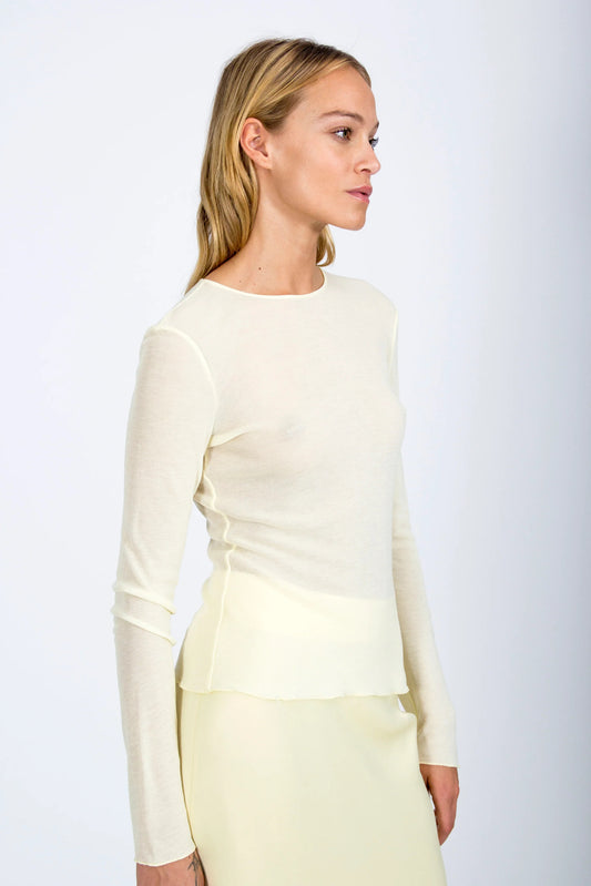 Astro top in light yellow