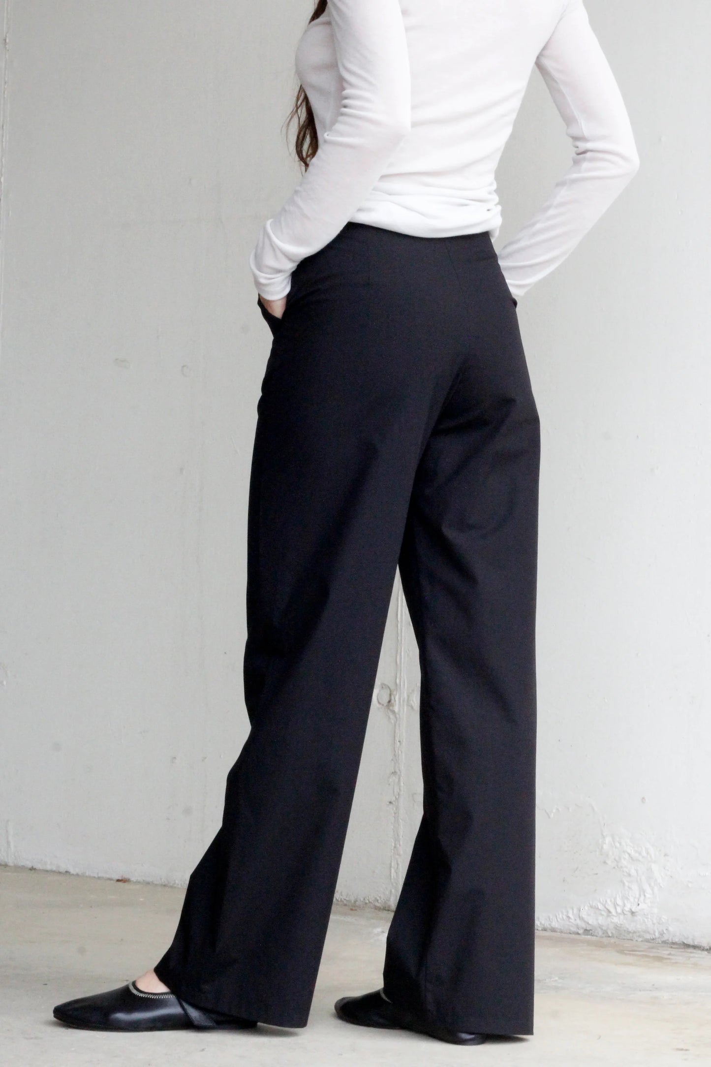 Echo trousers in black