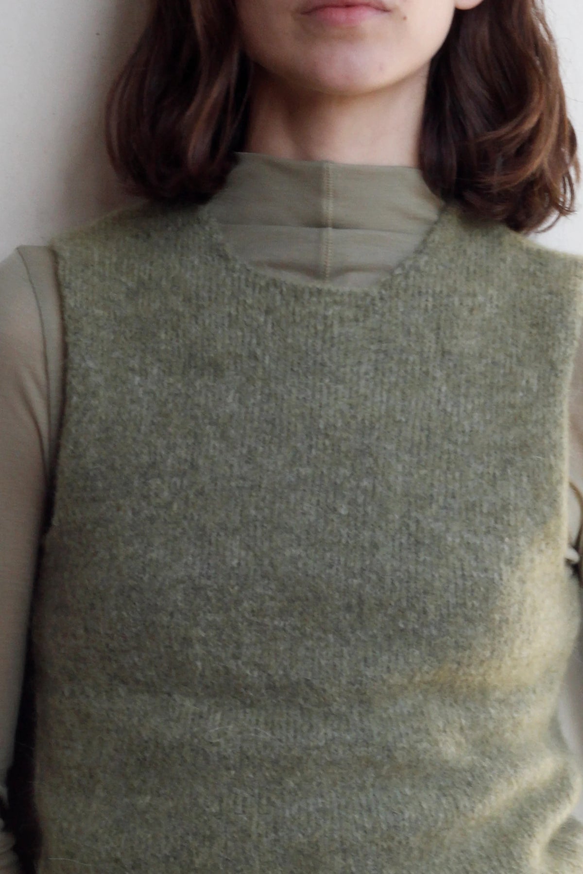 Lima vest in green