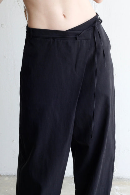 Nuage trousers in black