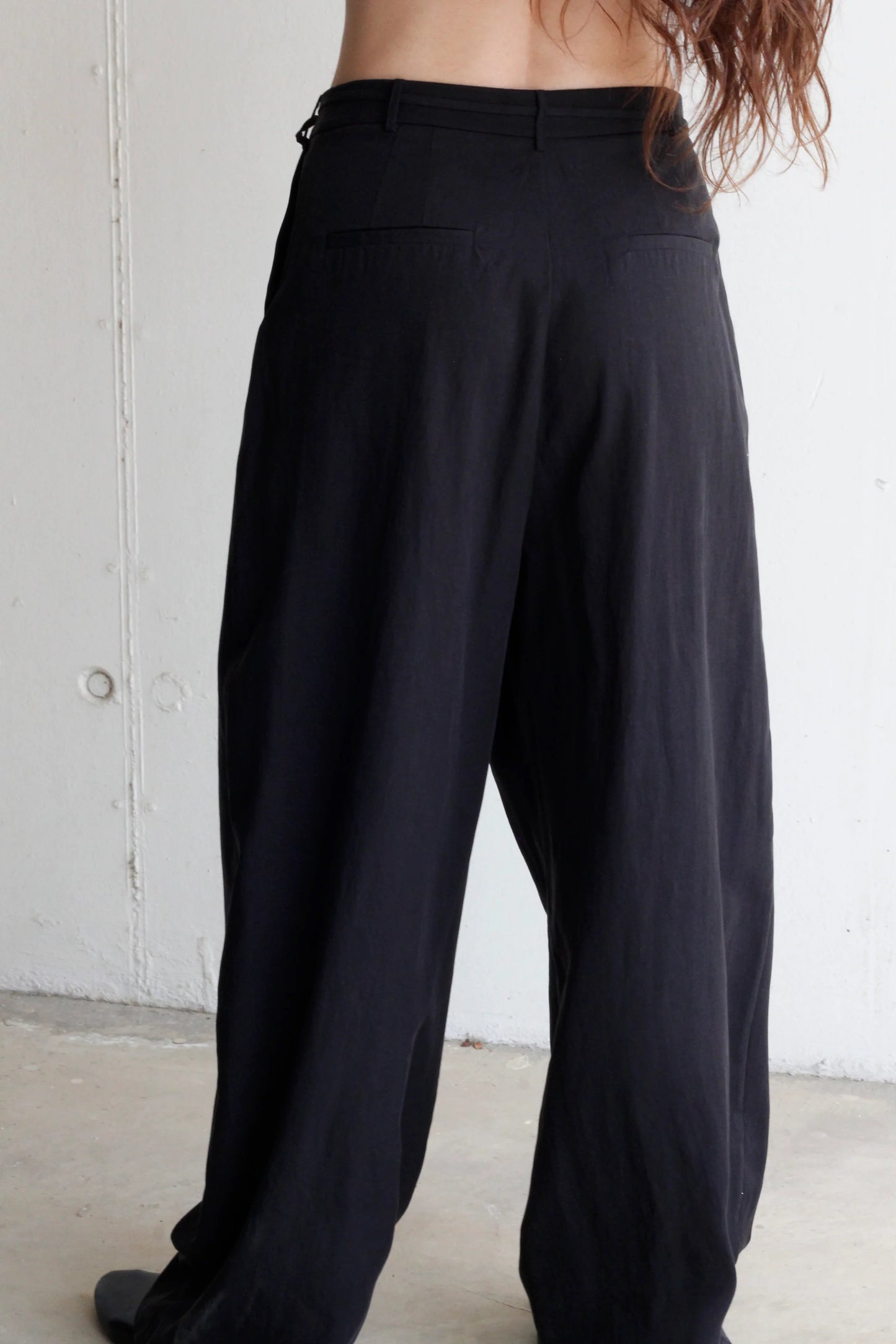 Nuage trousers in black