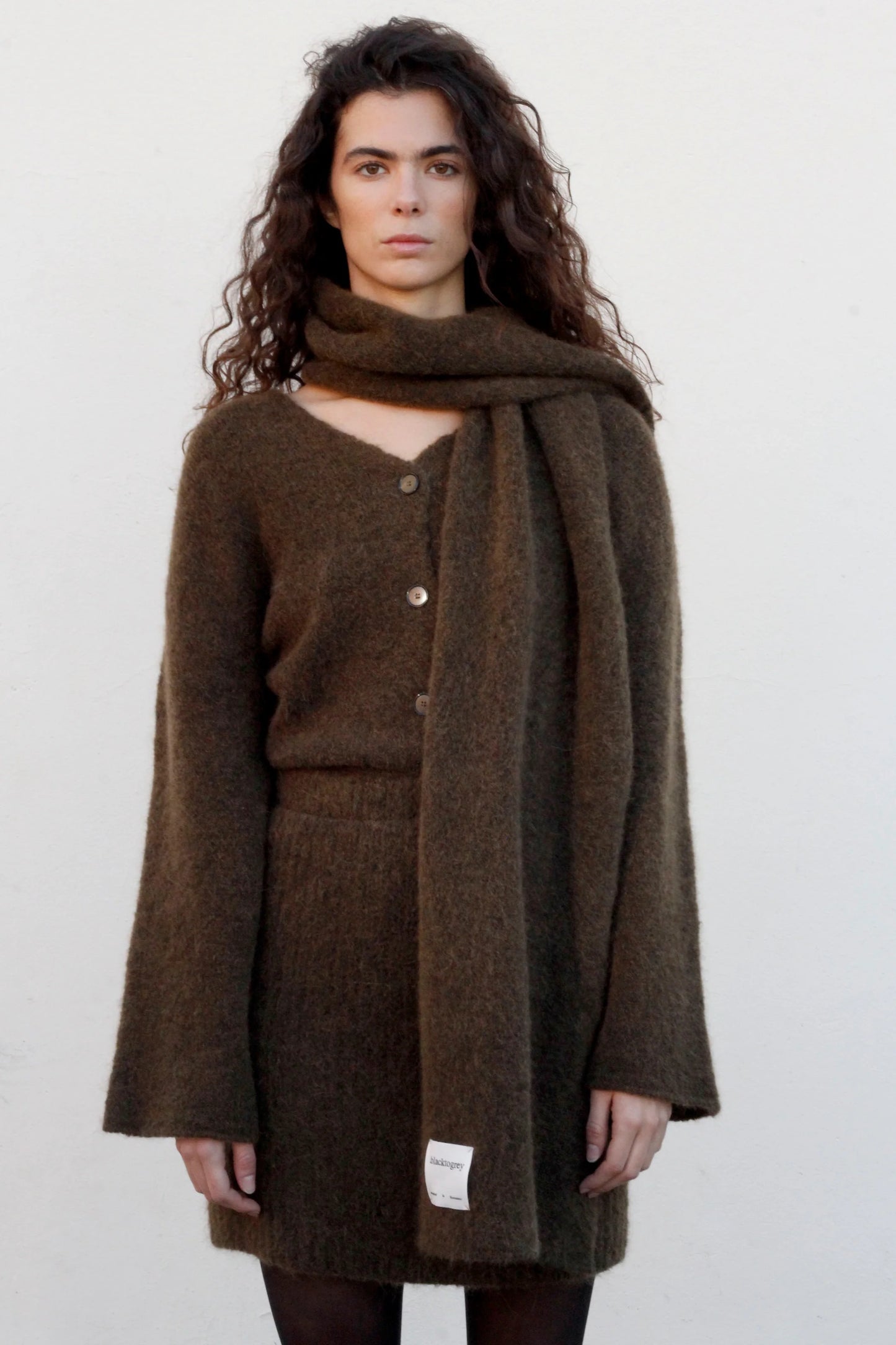 Shore scarf in dark green