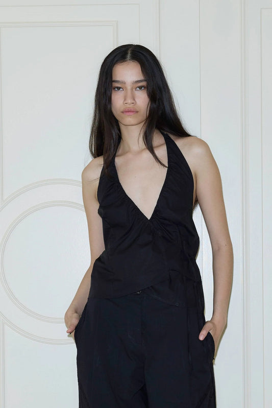 Drawcord halter in black
