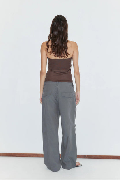 Panel leg pant in charcoal