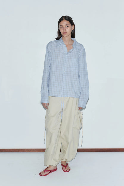 Stand shirt in powder check