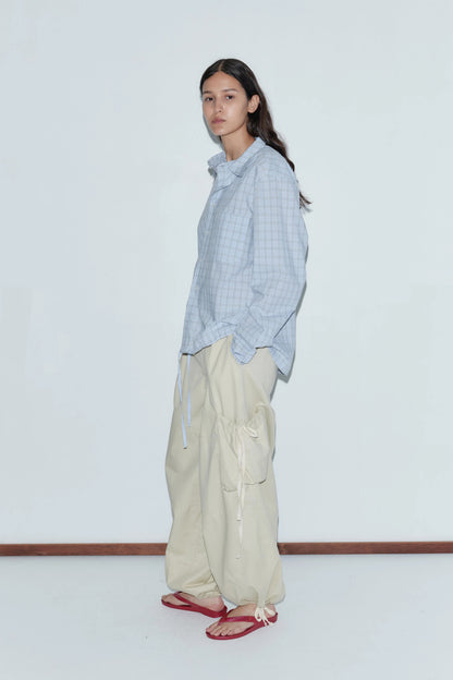 Stand shirt in powder check
