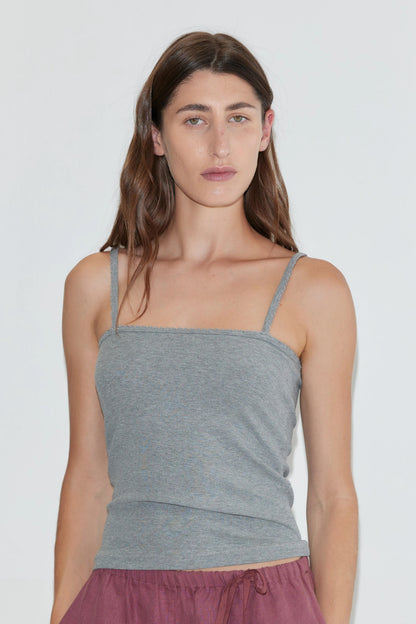 Scallop tank in grey