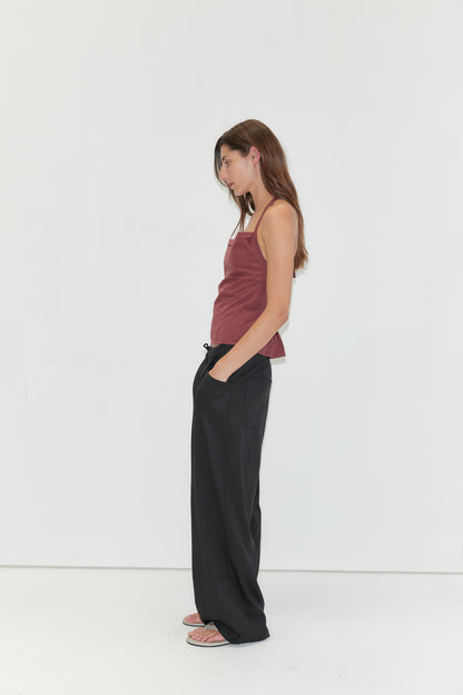 Tencel pant in black