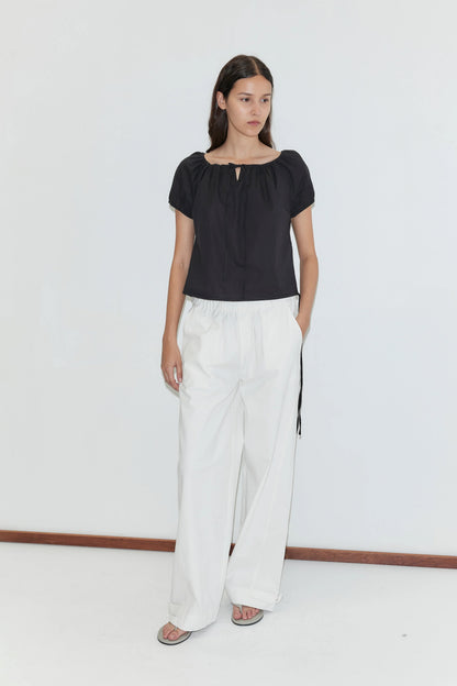 Tie top in black