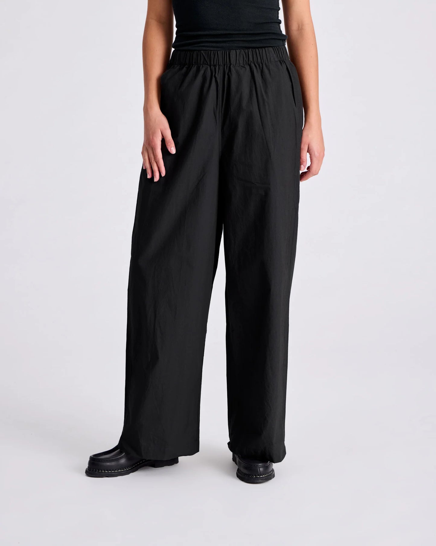 Christine pants in black