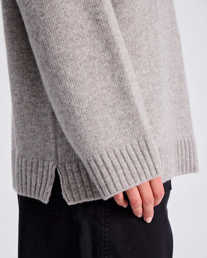 Emely lambswool knit in stone grey