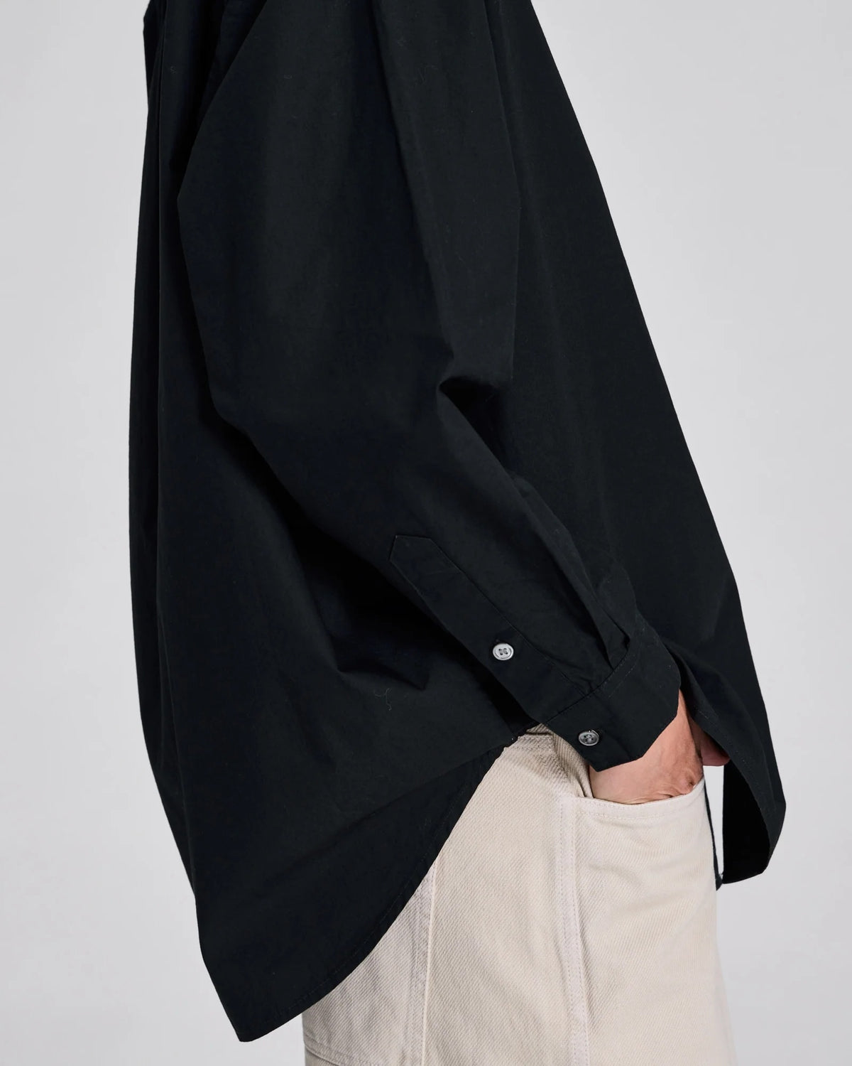 Eva shirt in black