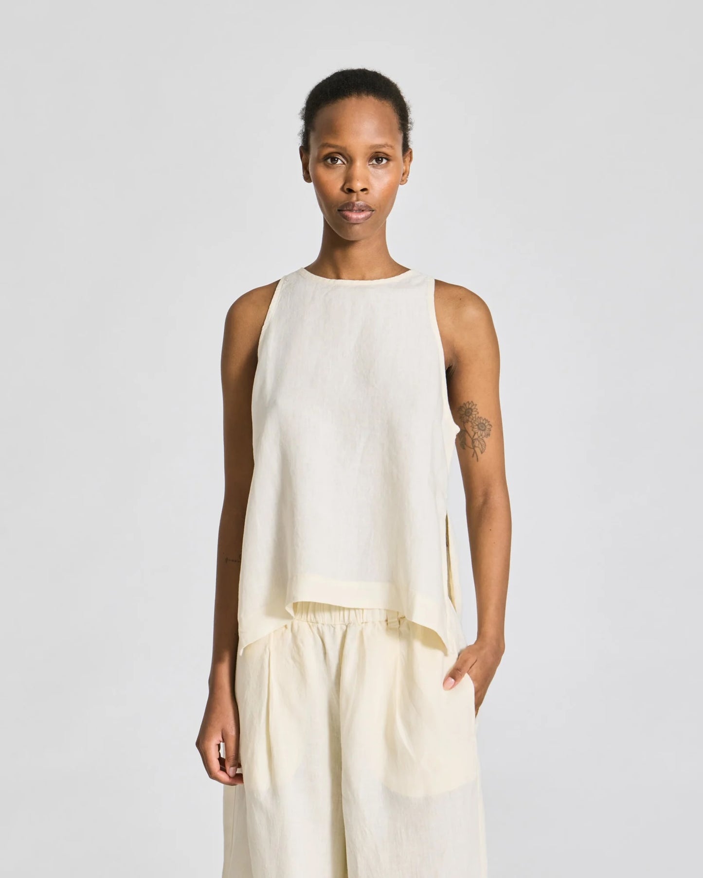 Mia Maya linen top in whisper white