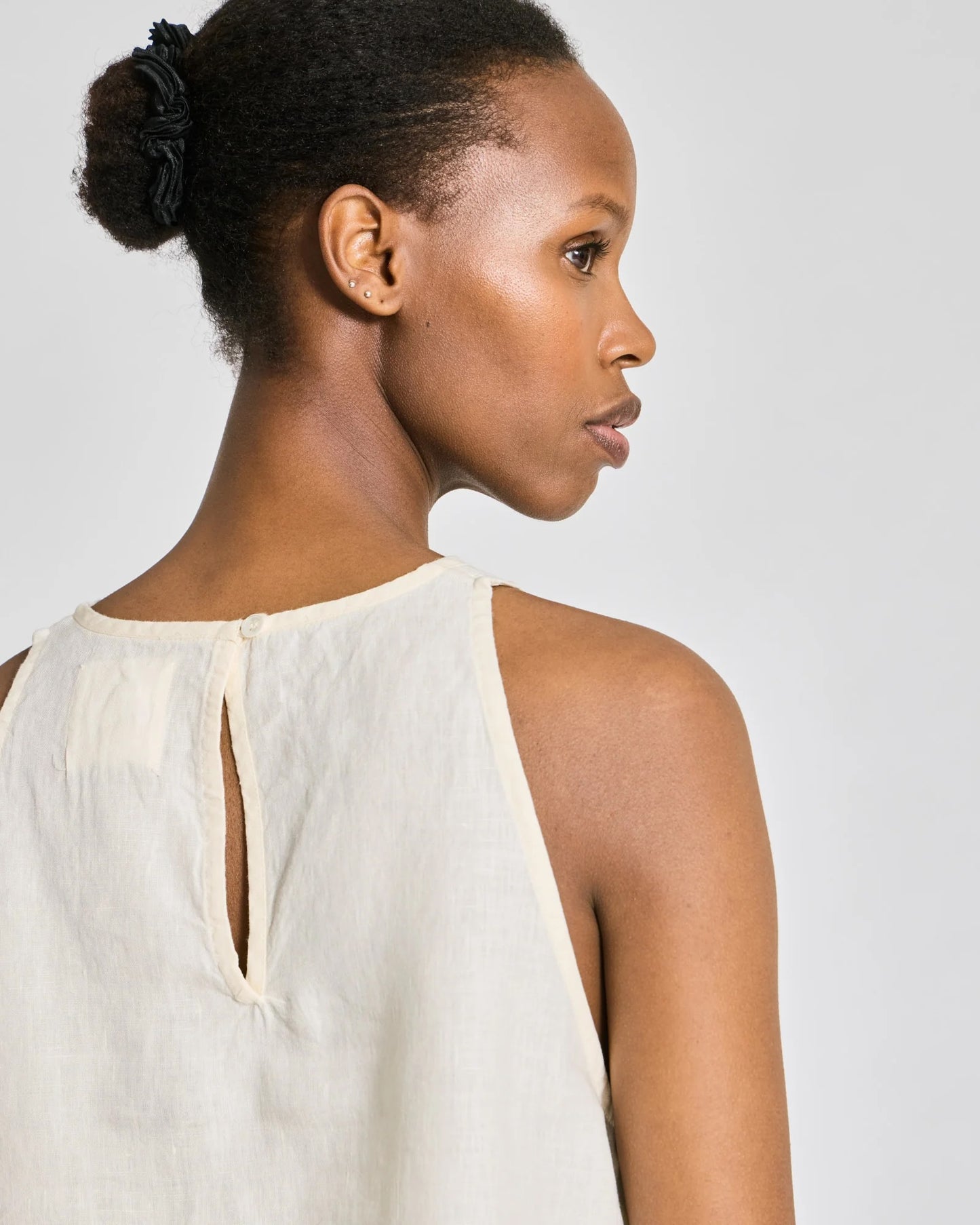 Mia Maya linen top in whisper white