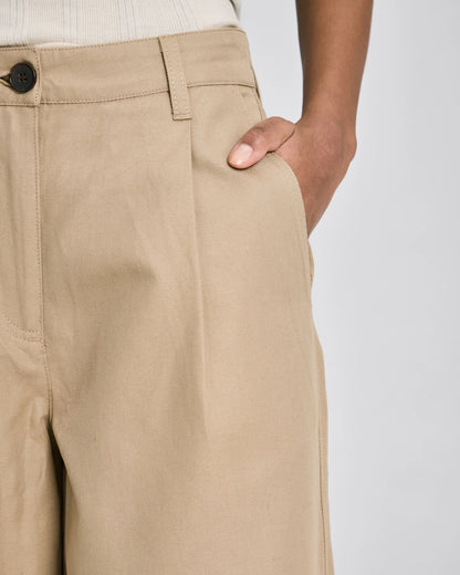 Natalie pants in chinchilla