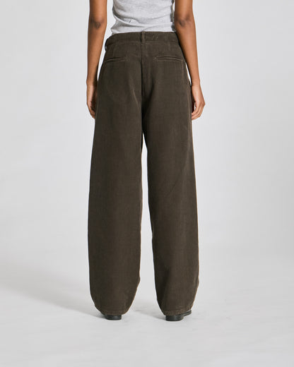 Natalie corduroy pants in black olive