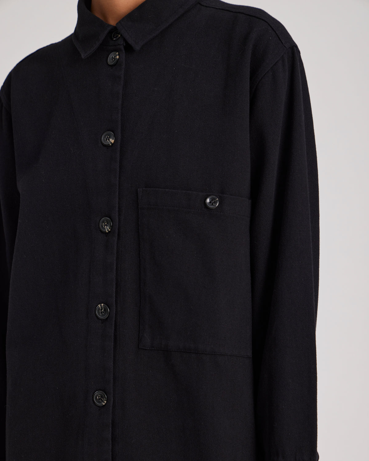 Sussie twill shirt in black