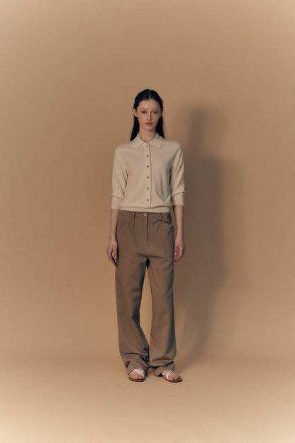 Bas loose trouser in khaki