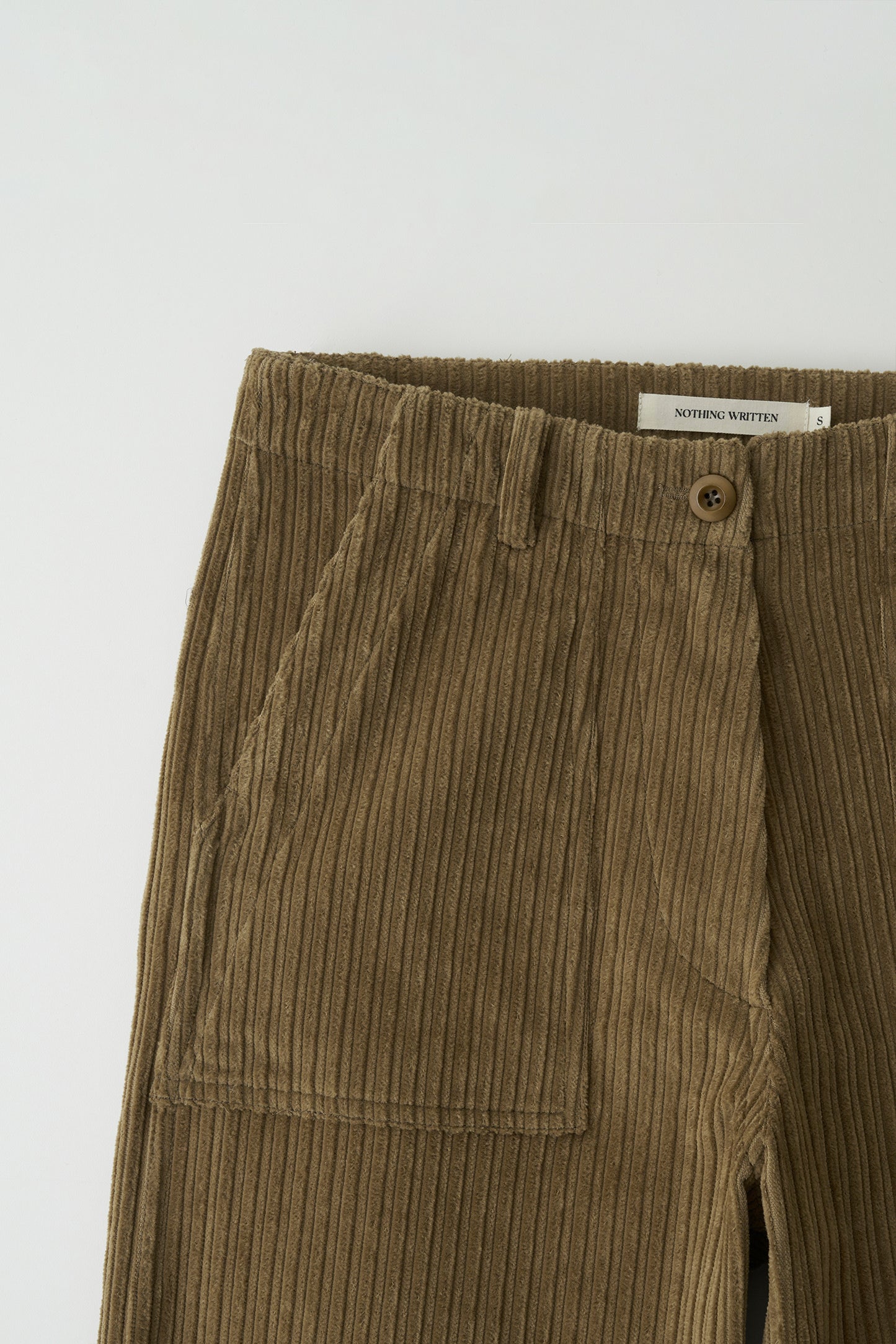 Double folded corduroy pants in camel