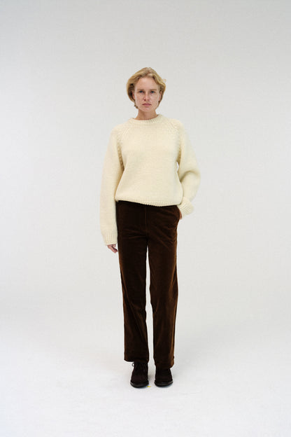 U-neck knitted sweater in ivory