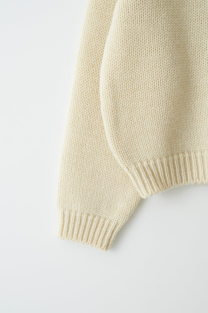 U-neck knitted sweater in ivory