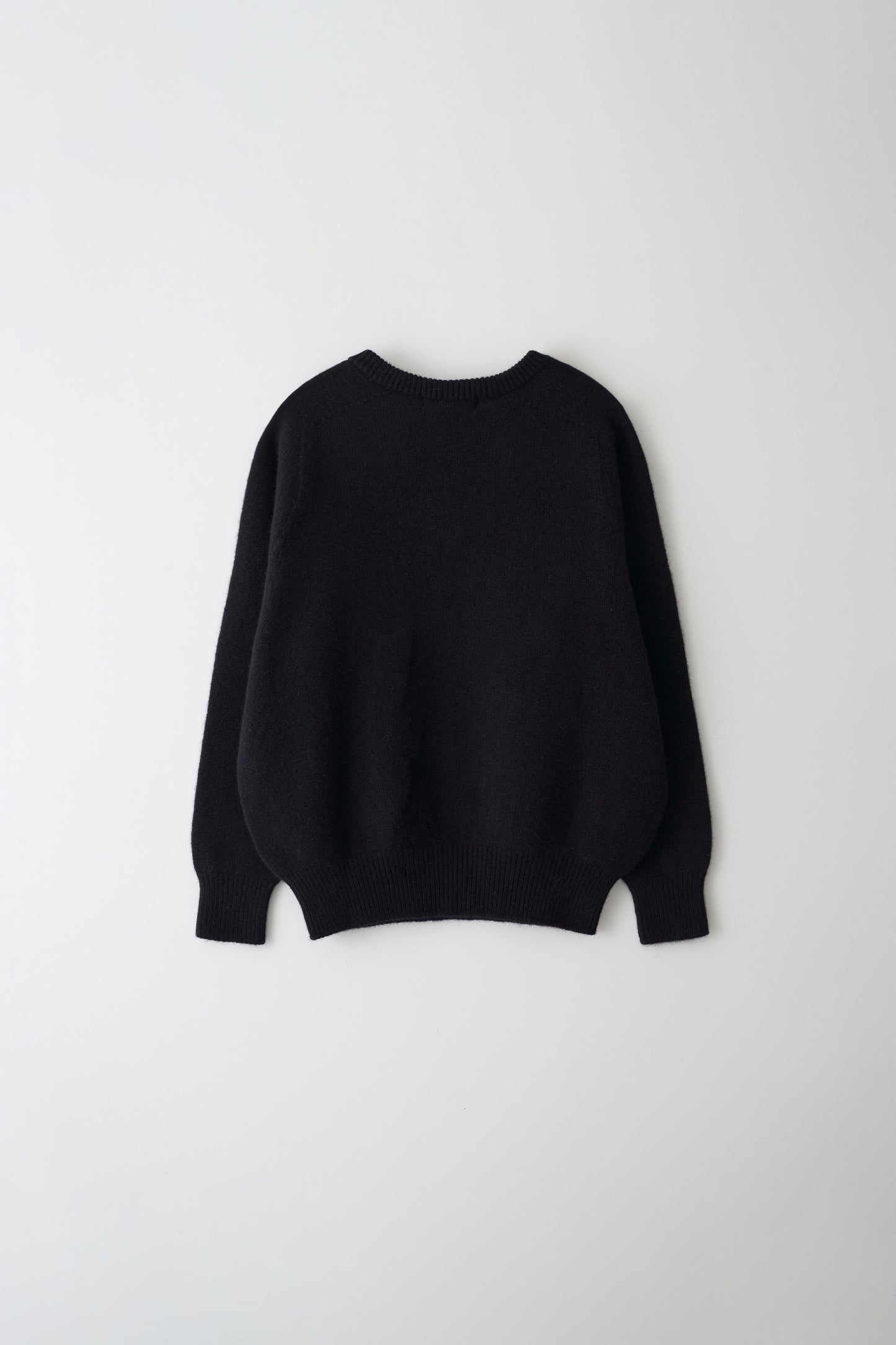 V-neck alpaca sweater in black