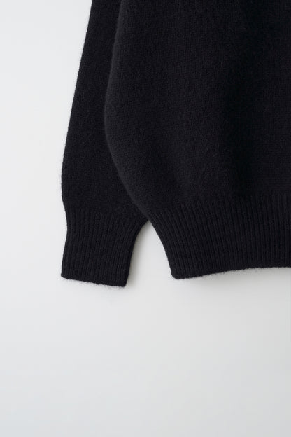 V-neck alpaca sweater in black