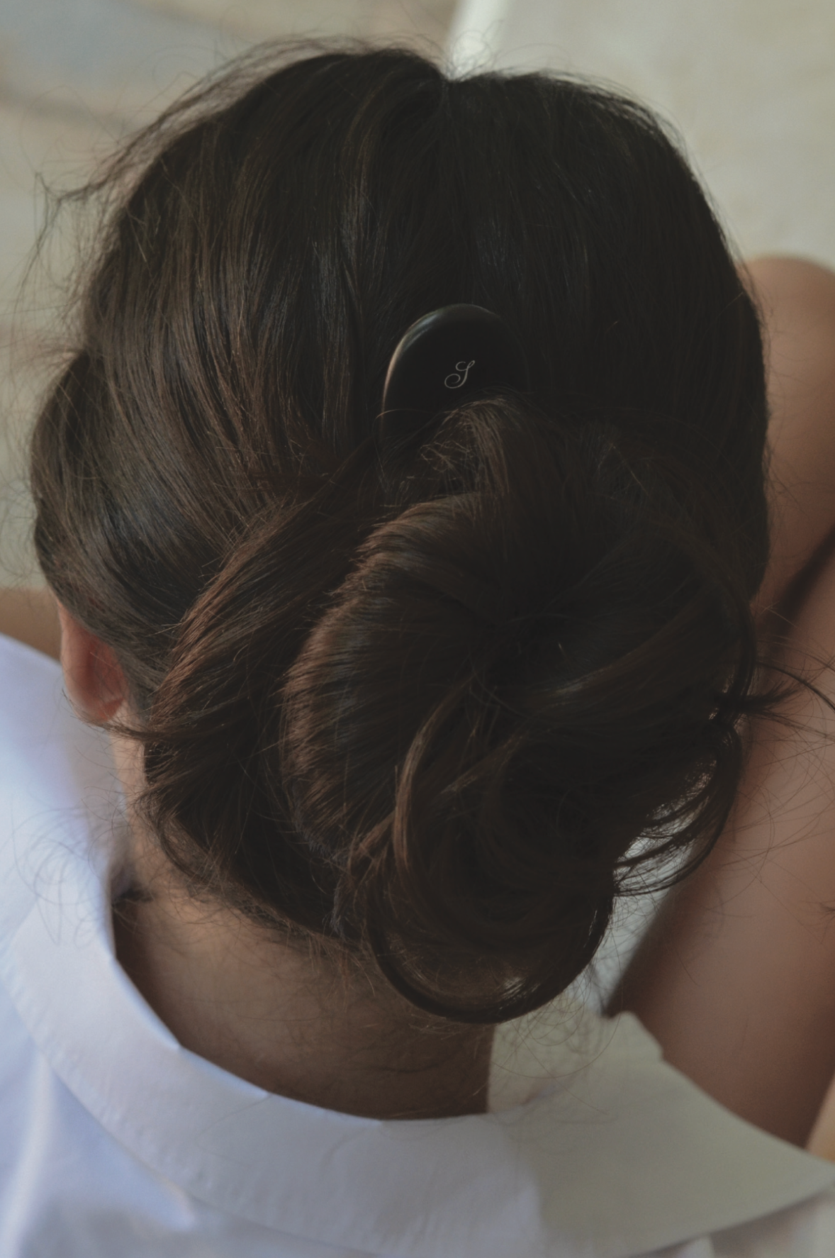 Wooden hair pin in black