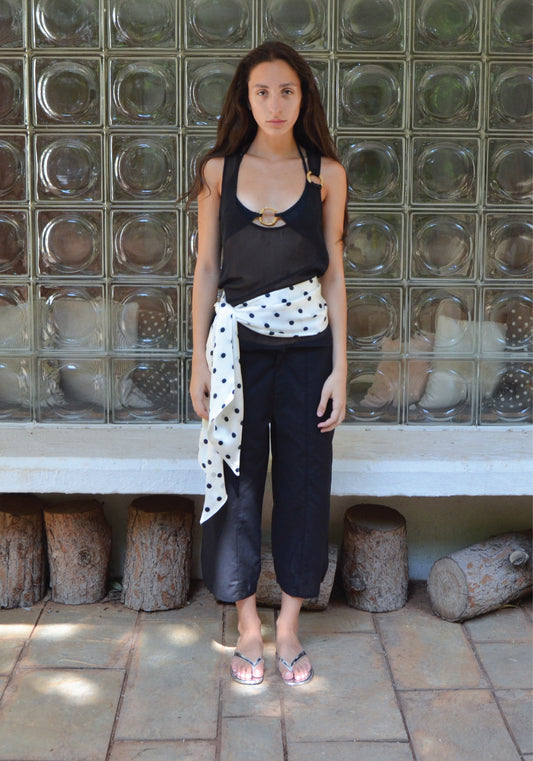 Noa pant in black