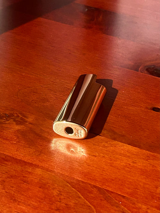 Brass lighter holder in gold